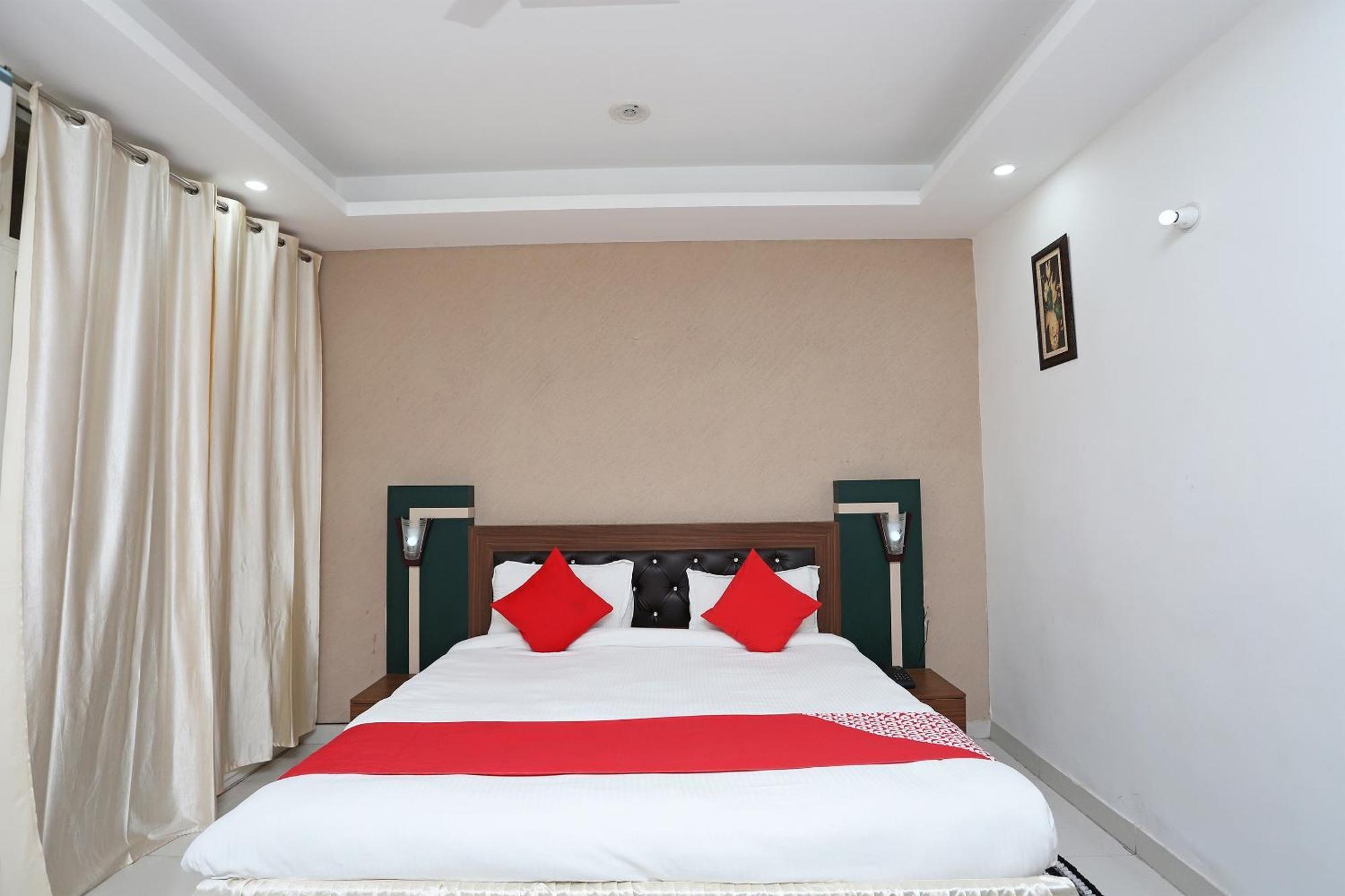 Super Capital O Levanti Near Aravali Biodiversity Park Gurgaon Buitenkant foto