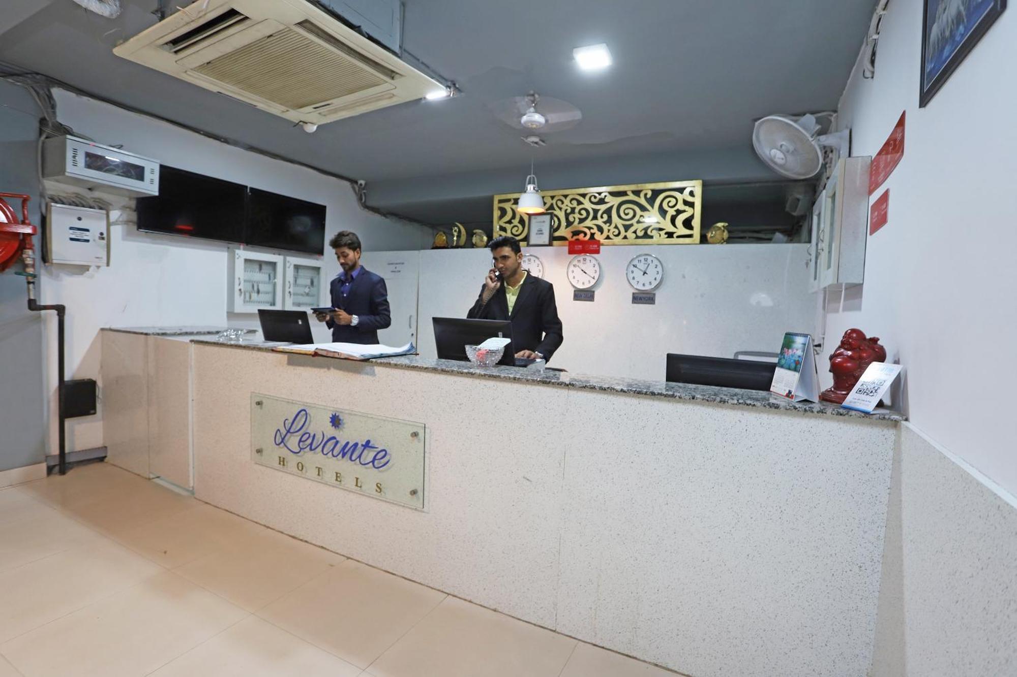 Super Capital O Levanti Near Aravali Biodiversity Park Gurgaon Buitenkant foto