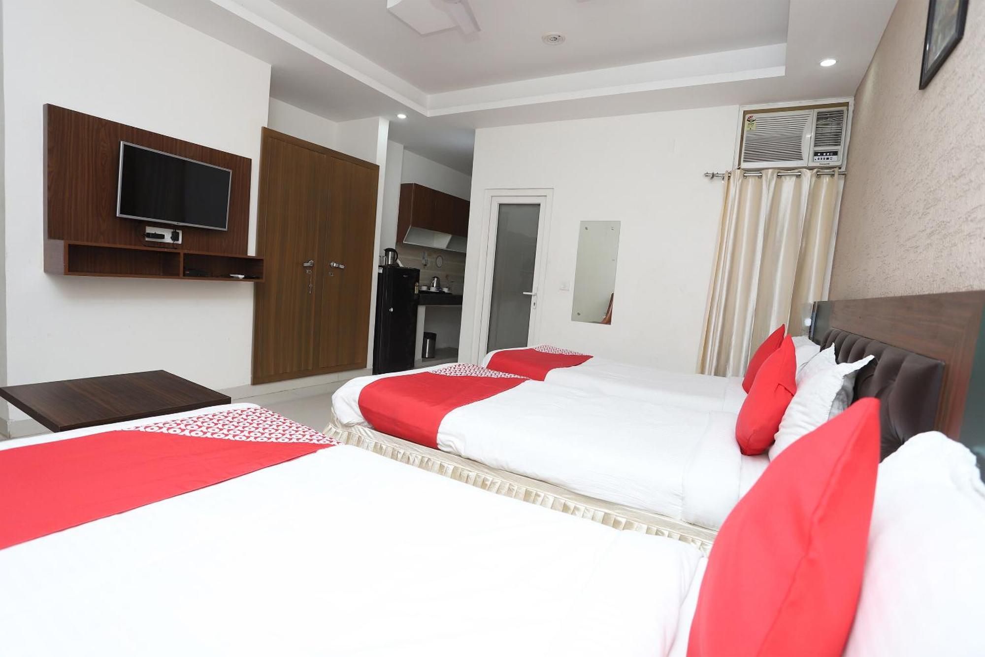 Super Capital O Levanti Near Aravali Biodiversity Park Gurgaon Buitenkant foto